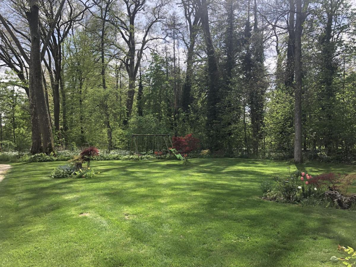 La Ferme Du Chateau Beire-le-Châtel Exteriör bild